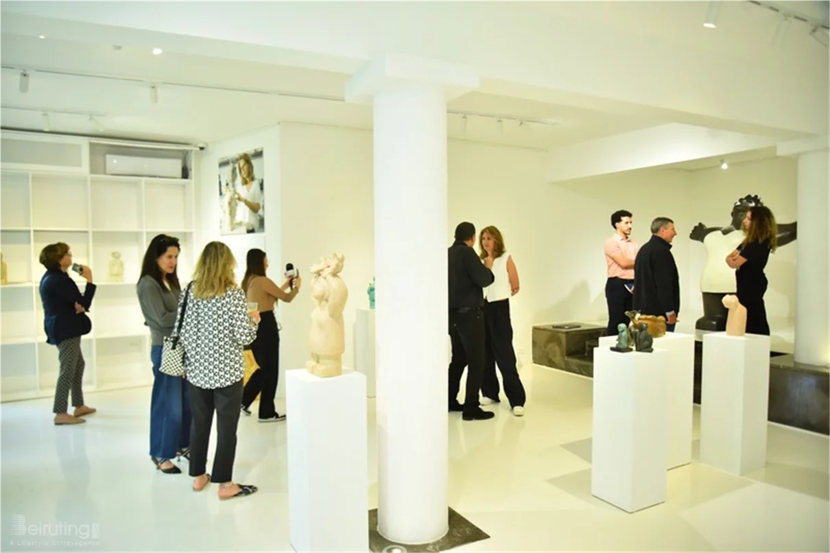Comme Je L imagine Solo Exhibition at Chaos Art Gallery